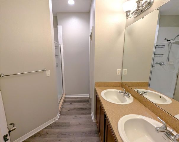 8319 KING BLOSSOM COURT, Tampa, FL 33615