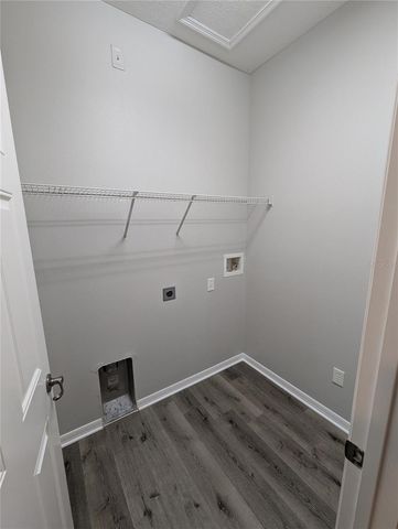 8319 KING BLOSSOM COURT, Tampa, FL 33615