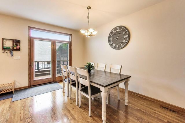 5038 N Rutherford Avenue, Chicago, IL 60656