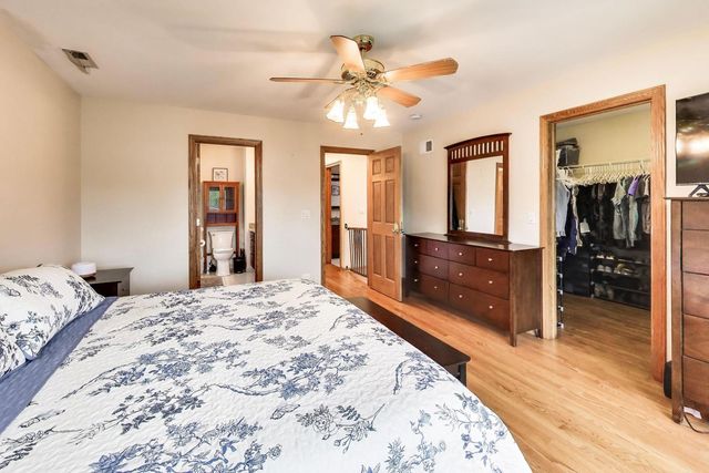 5038 N Rutherford Avenue, Chicago, IL 60656