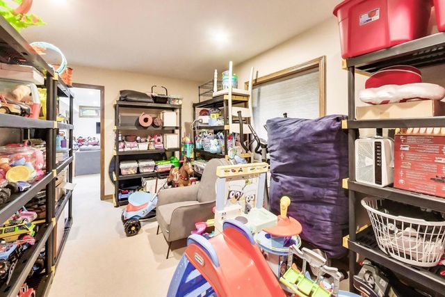 5038 N Rutherford Avenue, Chicago, IL 60656
