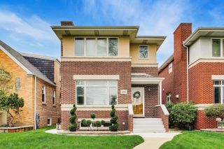 5038 N Rutherford Avenue, Chicago, IL 60656