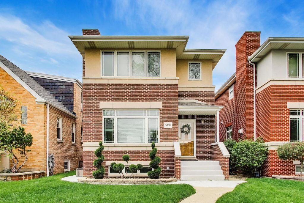 5038 N Rutherford Avenue, Chicago, IL 60656