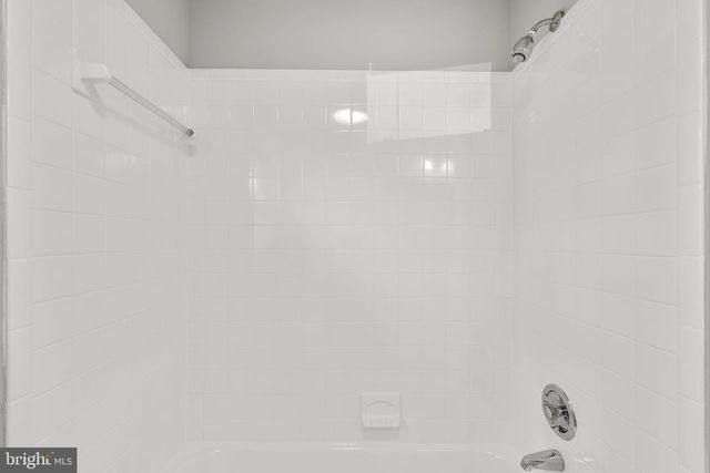 909 1ST ST, Rockville, MD 20850