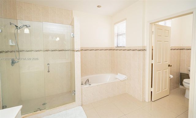 14372 NW 83rd Avenue, Miami Lakes, FL 33016