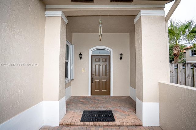 14372 NW 83rd Avenue, Miami Lakes, FL 33016