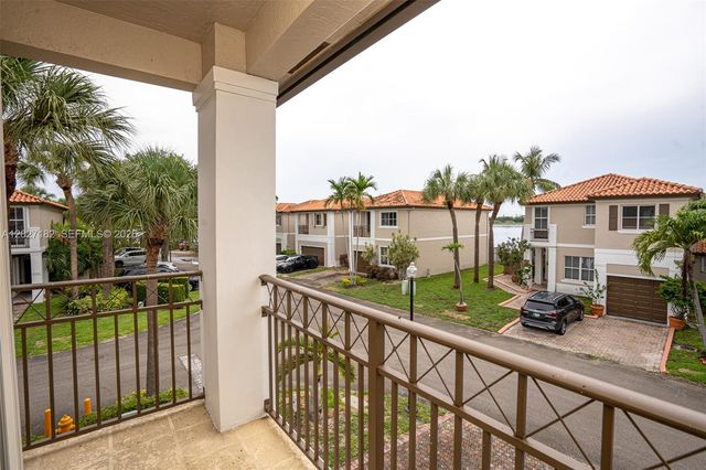 14372 NW 83rd Avenue, Miami Lakes, FL 33016