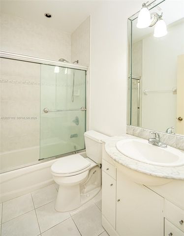 14372 NW 83rd Avenue, Miami Lakes, FL 33016