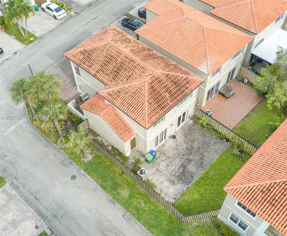 14372 NW 83rd Avenue, Miami Lakes, FL 33016