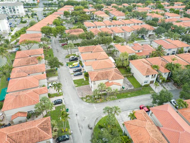 14372 NW 83rd Avenue, Miami Lakes, FL 33016
