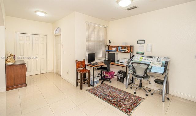 14372 NW 83rd Avenue, Miami Lakes, FL 33016