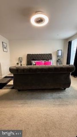 6915 STODDERT LN, Landover, MD 20785