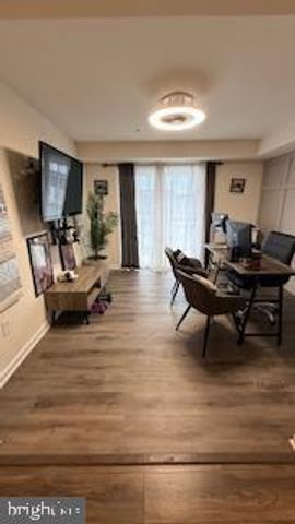 6915 STODDERT LN, Landover, MD 20785