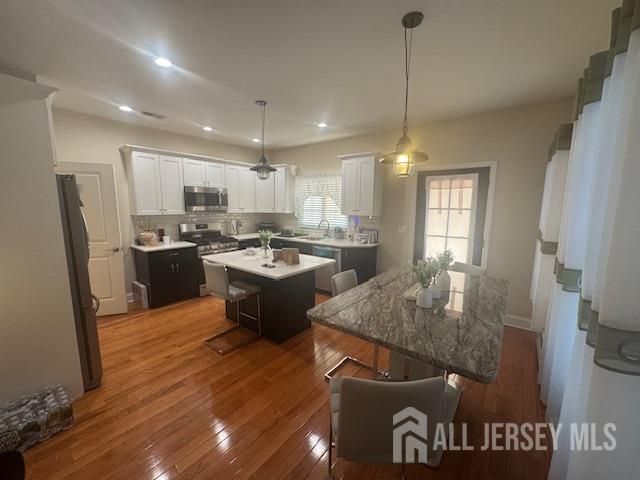 354 Cliff Road 2, Sewaren, NJ 07077