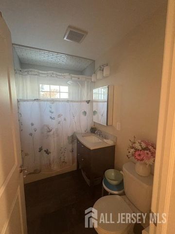 354 Cliff Road 2, Sewaren, NJ 07077