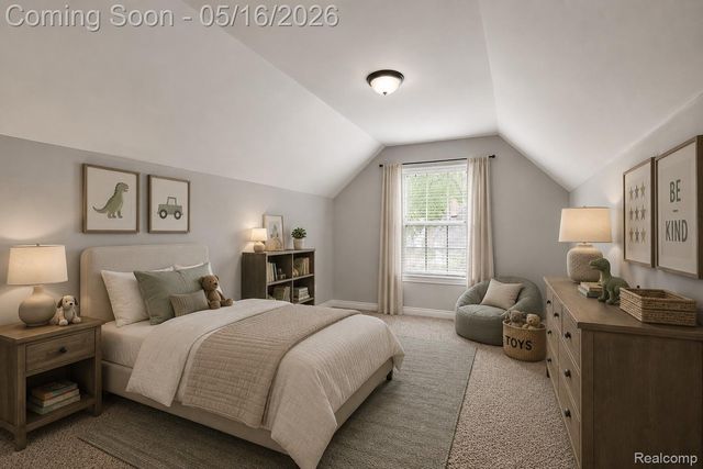 215 La Plaza Court, Royal Oak, MI 48073