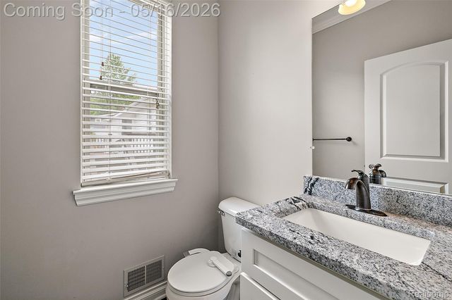 215 La Plaza Court, Royal Oak, MI 48073