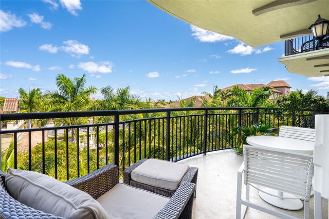 2625 NE 14th Avenue 401, Wilton Manors, FL 33334