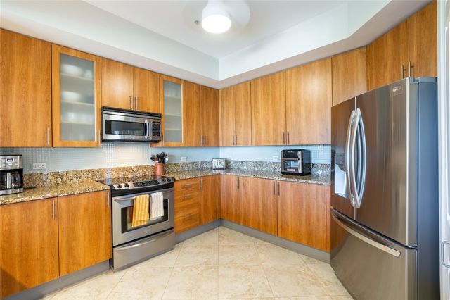 2625 NE 14th Avenue 401, Wilton Manors, FL 33334