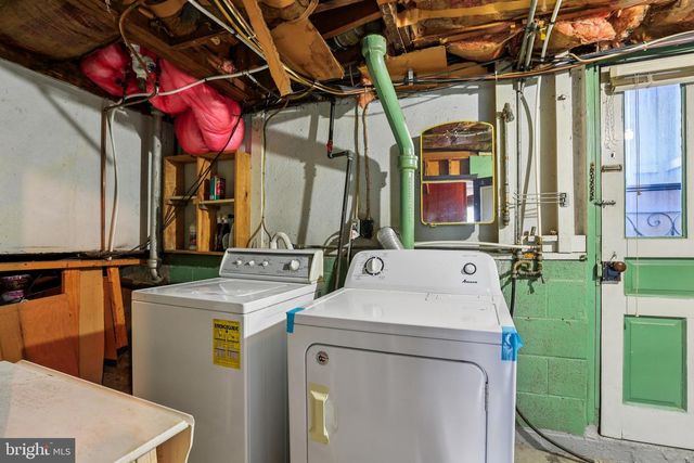 705 PARKWAY BLVD, York, PA 17404