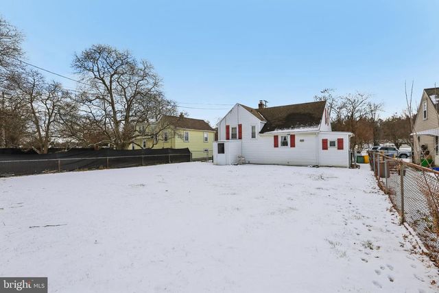 705 PARKWAY BLVD, York, PA 17404