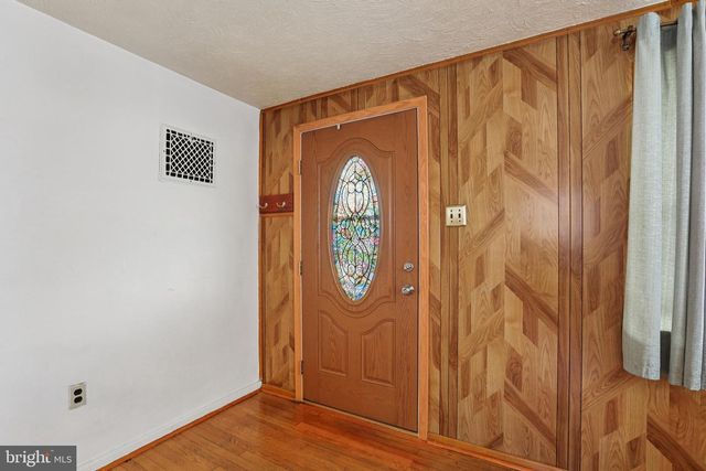 705 PARKWAY BLVD, York, PA 17404