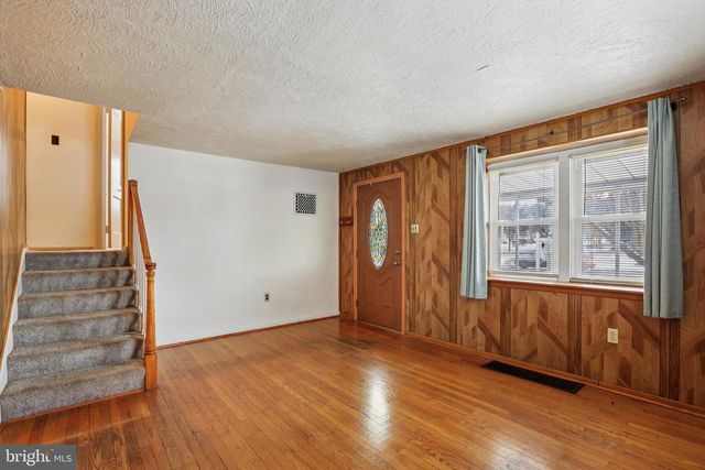 705 PARKWAY BLVD, York, PA 17404