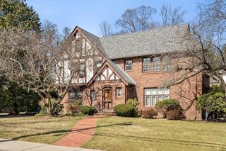 487 Ward Street, Newton, MA 02459