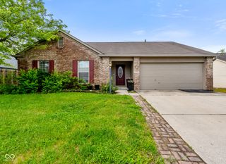 1259 Crisfield Circle, Greenwood, IN 46142