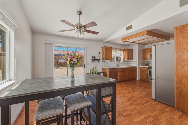 12312 Woodview, Victorville, CA 92392