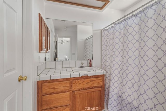 12312 Woodview, Victorville, CA 92392
