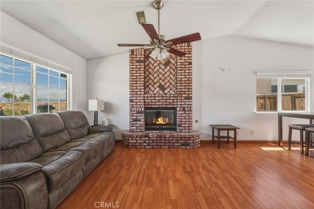 12312 Woodview, Victorville, CA 92392