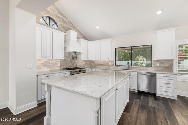 9849 E WINDROSE Drive, Scottsdale, AZ 85260