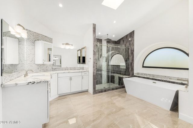 9849 E WINDROSE Drive, Scottsdale, AZ 85260