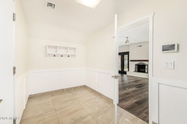 9849 E WINDROSE Drive, Scottsdale, AZ 85260