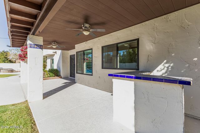 9849 E WINDROSE Drive, Scottsdale, AZ 85260