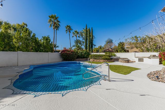 9849 E WINDROSE Drive, Scottsdale, AZ 85260