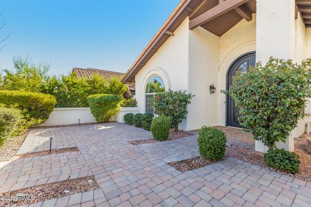 9849 E WINDROSE Drive, Scottsdale, AZ 85260