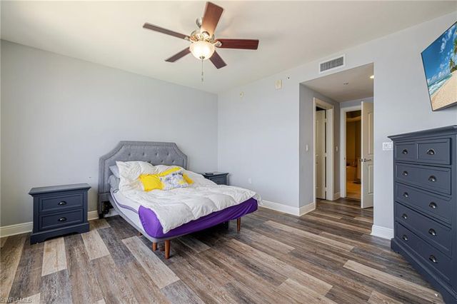 2090 W First ST E705, Fort Myers, FL 33901