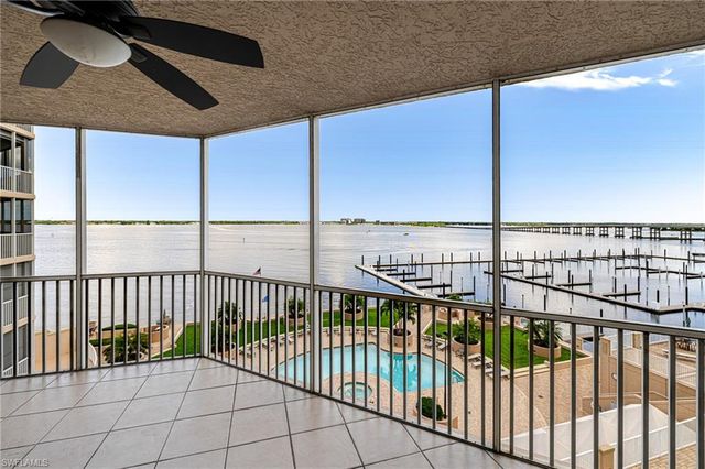 2090 W First ST E705, Fort Myers, FL 33901