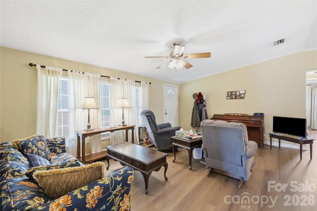 2185 E Ridge Road, Salisbury, NC 28144