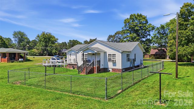 2185 E Ridge Road, Salisbury, NC 28144