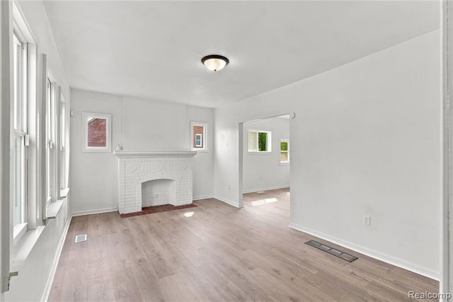 14474 Mapleridge Street, Detroit, MI 48205