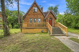 14474 Mapleridge Street, Detroit, MI 48205