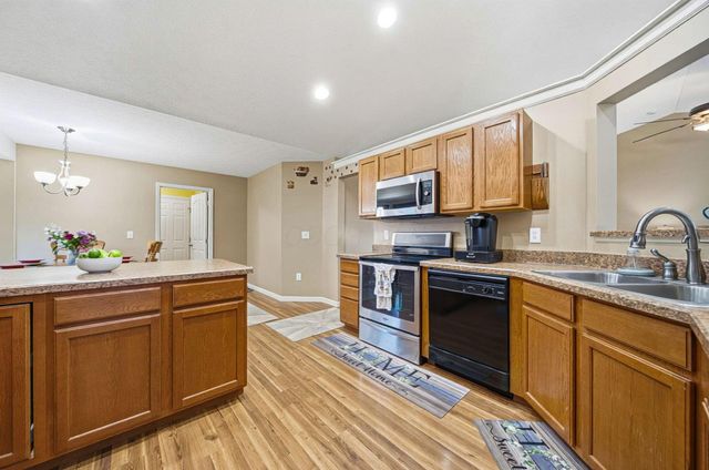 1913 Mallow Lane, Grove City, OH 43123