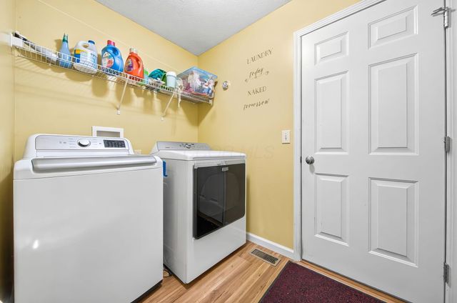 1913 Mallow Lane, Grove City, OH 43123