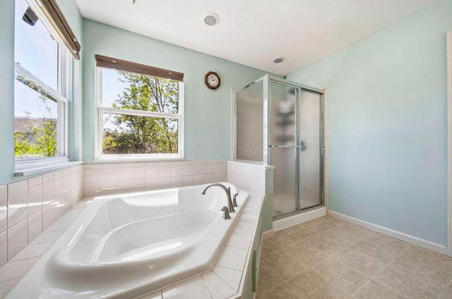 1913 Mallow Lane, Grove City, OH 43123