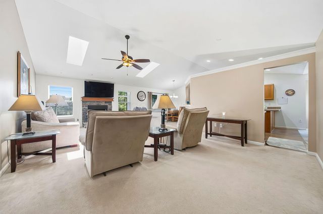 1913 Mallow Lane, Grove City, OH 43123