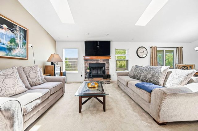 1913 Mallow Lane, Grove City, OH 43123