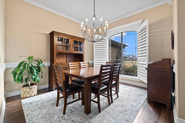 1455 CR 306 D, Henderson, TX 75654